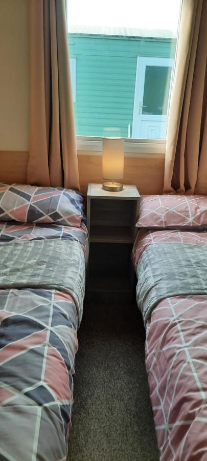 Masons By The Sea Heysham Static Caravan Sleeps 8 Pet Friendly Exterior photo