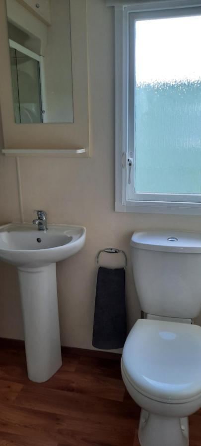 Masons By The Sea Heysham Static Caravan Sleeps 8 Pet Friendly Exterior photo